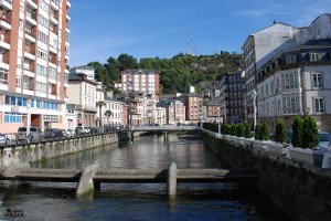 El río Negro a su paso por Luarca. Asturias