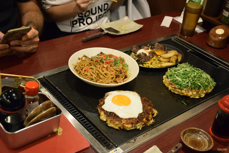 Okonomiyaki, un plato típico de Japón