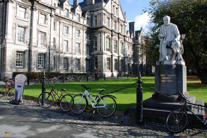 Estatua de George Salmon. Trinity College. Dublin