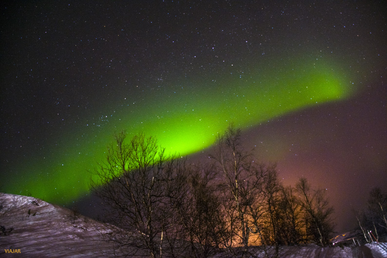 Aurora boreal en Kirkenes. Laponia noruega