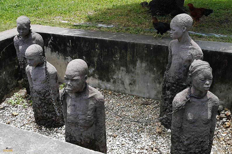 Monumento en homenaje a los esclavos. Stone Town. Zanzibar